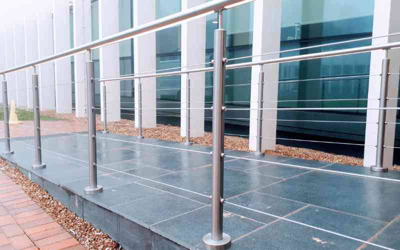 Stainless wire balustrade railing with led underlight